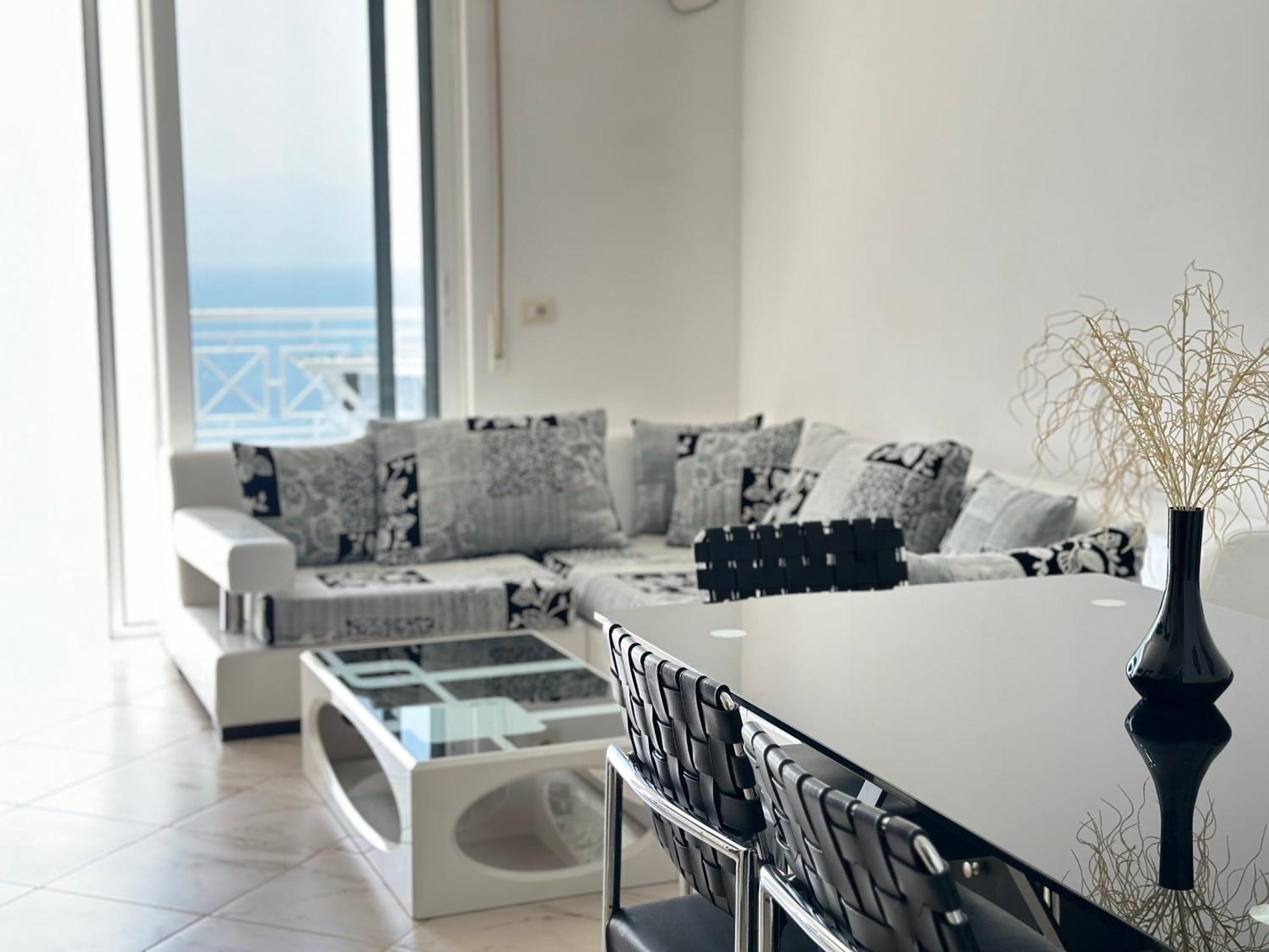 Tini Sea View Apartment Σαράντα Εξωτερικό φωτογραφία